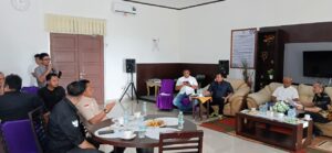 44F7F5DC-C749-4A43-B57A-B8821E838898